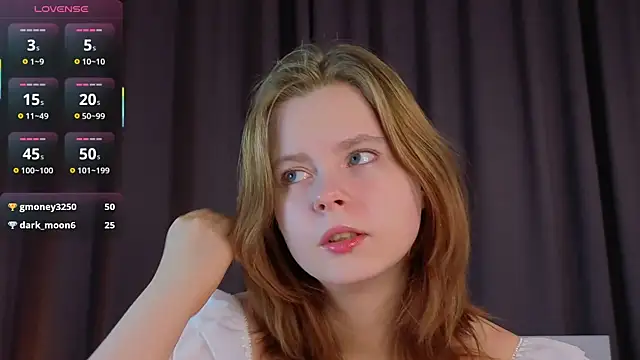 Snapshot of JulietteRain chatting on November 7, 4:11 pm JulietteRain online show from November 7, 4:11 pm