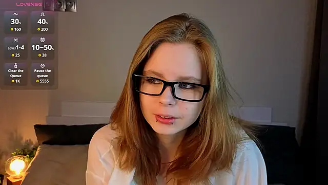 JulietteRain online show from April 3, 7:42 pm