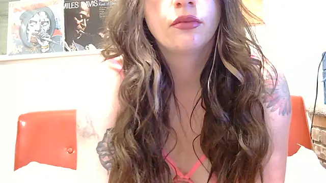 Snapshot of pppawg chatting on September 18, 9:01 am pppawg online show from September 18, 9:01 am