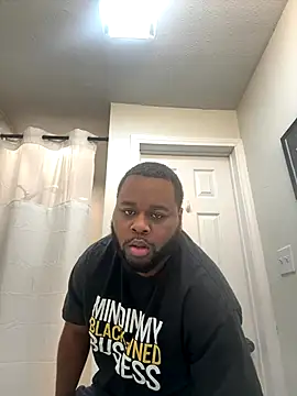 mistermidnightsnack online show from December 17, 6:18 am