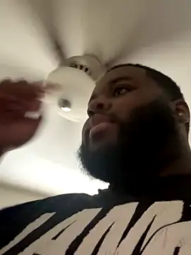 mistermidnightsnack online show from November 14, 9:51 pm