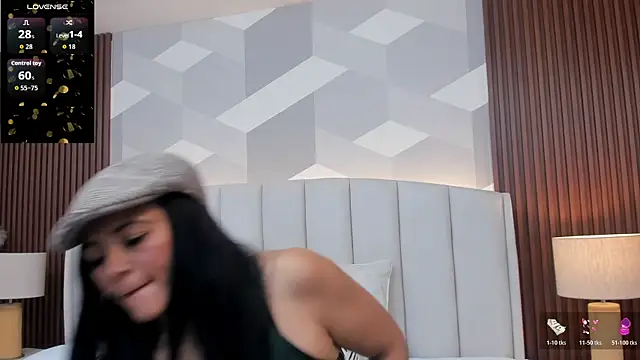 Mommy Naughty online show from February 14, 11:21 am