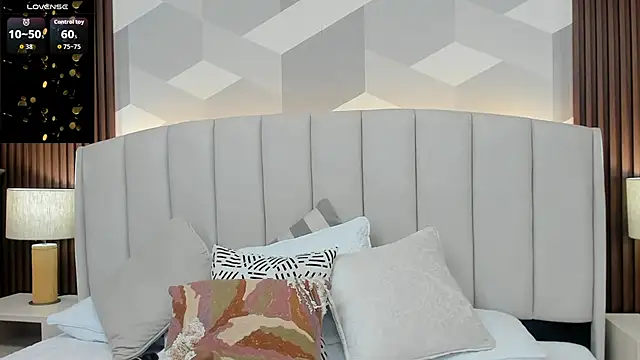 Mommy Naughty online show from March 11, 11:26 am