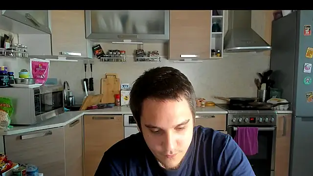 Snapshot of Bear_Beer130 chatting on June 23, 5:22 pm Bear Beer130 online show from June 23, 5:22 pm