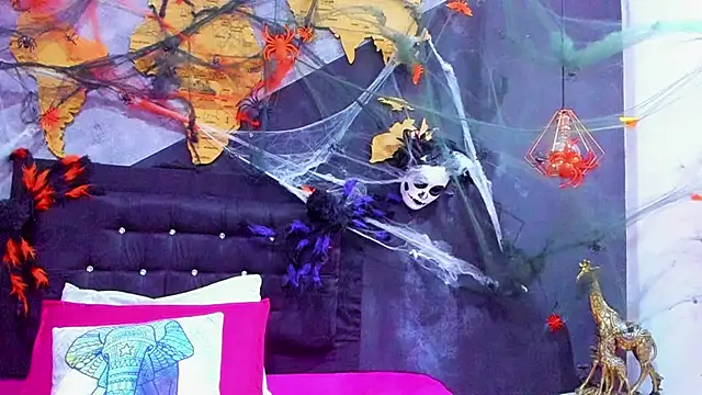 Maiam  Rossi online show from November 20, 11:44 am