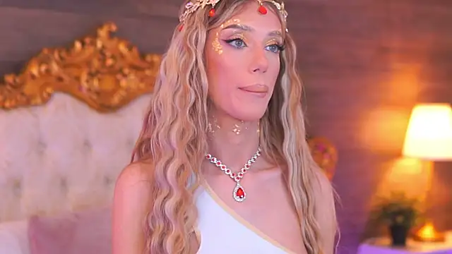 EllieRedd online show from October 31, 11:29 am