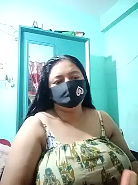 jenyfer709 online show from July 24, 8:16 pm