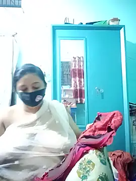 jenyfer709 online show from July 13, 3:22 pm