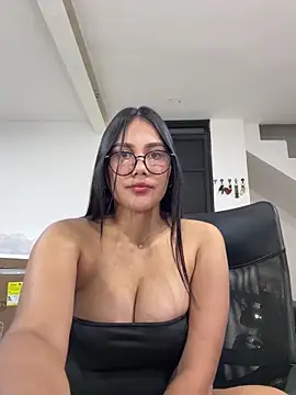 burbuja02 online show from April 20, 11:39 pm
