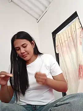 burbuja02 online show from July 17, 3:42 pm