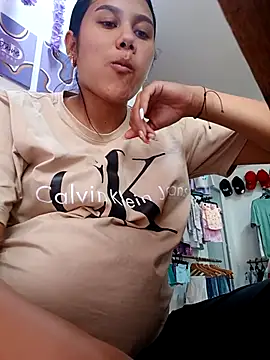 burbuja02 online show from January 14, 7:39 pm