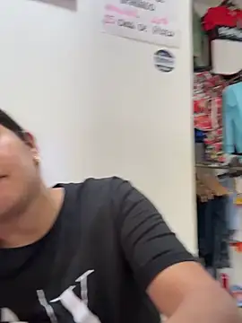 burbuja02 online show from April 10, 3:08 pm