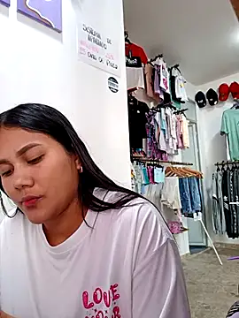 burbuja02 online show from January 15, 2:20 pm