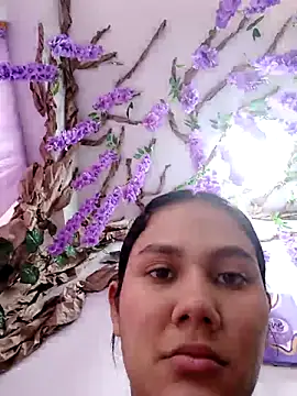 burbuja02 online show from November 8, 2:20 pm