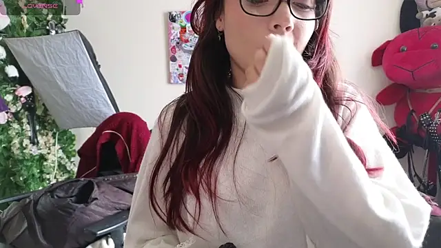 MiaVelvetDoll online show from March 19, 3:12 pm