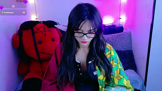 Snapshot of MiaVelvetDoll chatting on October 16, 1:41 pm MiaVelvetDoll online show from October 16, 1:41 pm