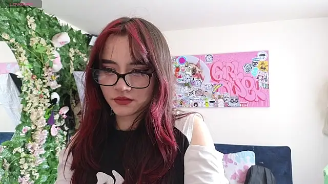 MiaVelvetDoll online show from March 14, 2:56 pm