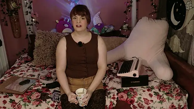 Maddy cat 91 online show from July 25, 5:19 pm