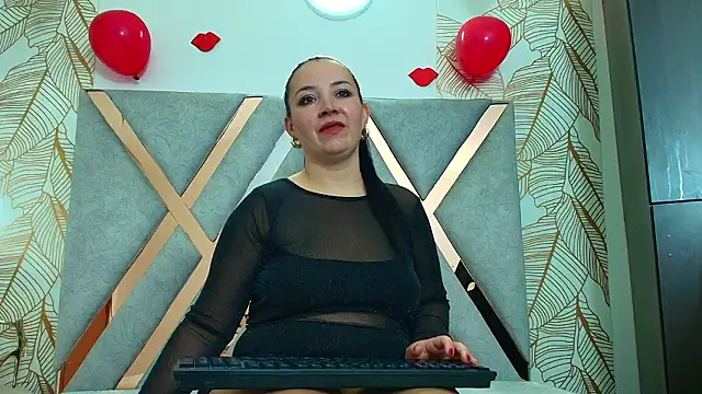 CharlotteSchmidtt online show from February 11, 11:32 am