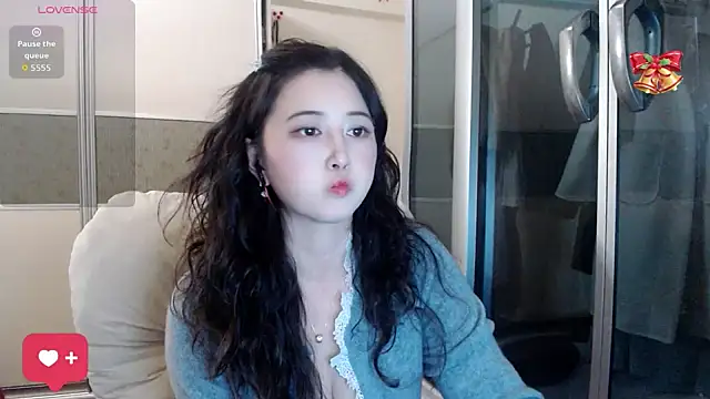 Snapshot of xx9938 chatting on October 21, 1:54 pm xx9938 online show from October 21, 1:54 pm