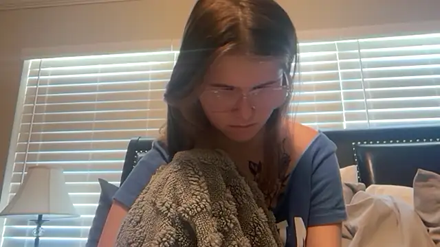 Riley ray69 online show from November 4, 4:00 pm