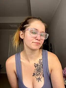 Snapshot of Riley_ray69 chatting on September 9, 2:54 am Riley ray69 online show from September 9, 2:54 am