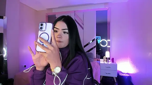 EmmaStonns online show from March 11, 12:32 pm