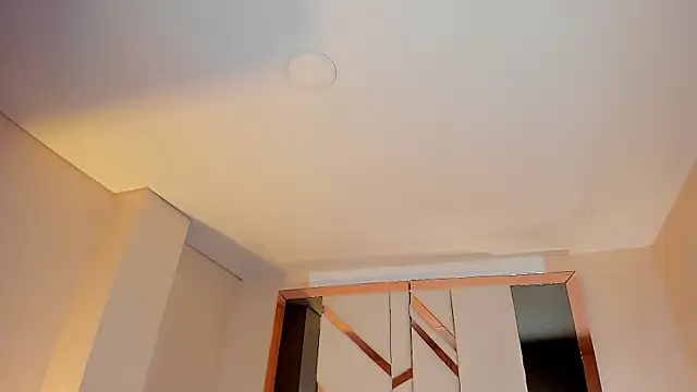 EmmaStonns online show from December 1, 1:23 pm