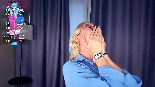 Snapshot of EdaKirkIin chatting on November 11, 5:46 am EdaKirkIin online show from November 11, 5:46 am