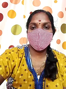 Snapshot of Tamil_Abinaya chatting on December 5, 5:22 pm Tamil Abinaya online show from December 5, 5:22 pm