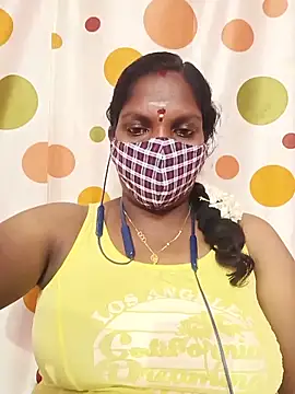 Snapshot of Tamil_Abinaya chatting on June 4, 5:17 pm Tamil Abinaya online show from June 4, 5:17 pm