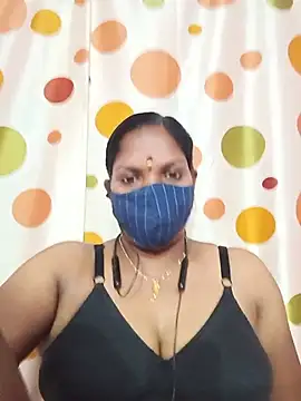 Snapshot of Tamil_Abinaya chatting on July 15, 5:42 pm Tamil Abinaya online show from July 15, 5:42 pm