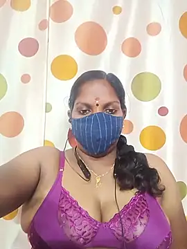 Snapshot of Tamil_Abinaya chatting on July 12, 5:14 pm Tamil Abinaya online show from July 12, 5:14 pm