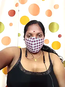 Snapshot of Tamil_Abinaya chatting on July 11, 5:24 pm Tamil Abinaya online show from July 11, 5:24 pm