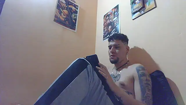 Snapshot of Juuaanp3 chatting on November 5, 12:14 am Juuaanp3 online show from November 5, 12:14 am