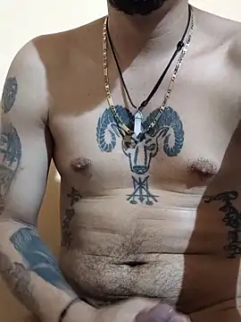 Snapshot of Juuaanp3 chatting on October 2, 4:16 am Juuaanp3 online show from October 2, 4:16 am