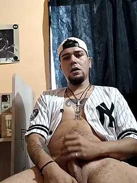 Snapshot of Juuaanp3 chatting on October 15, 10:29 pm Juuaanp3 online show from October 15, 10:29 pm