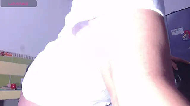 DonnaDidiamantti online show from December 5, 7:45 pm