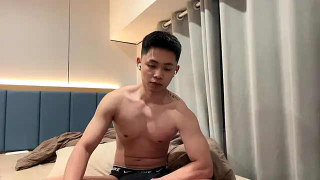 jensenyep online show from December 18, 3:27 pm