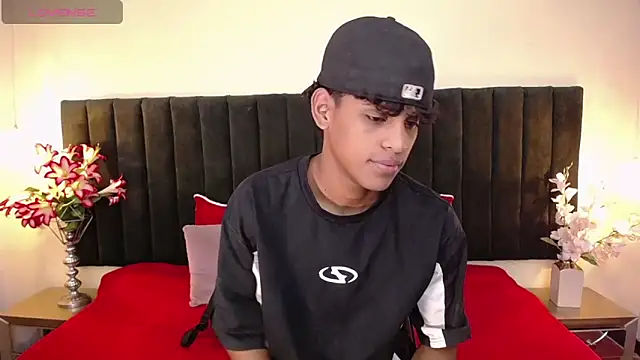 jhos padill online show from March 12, 1:26 pm