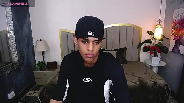 jhos padill online show from December 2, 1:35 pm