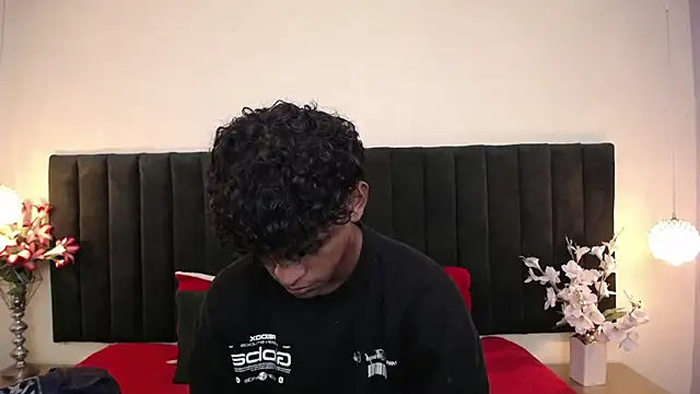 jhos padill online show from March 25, 1:54 pm