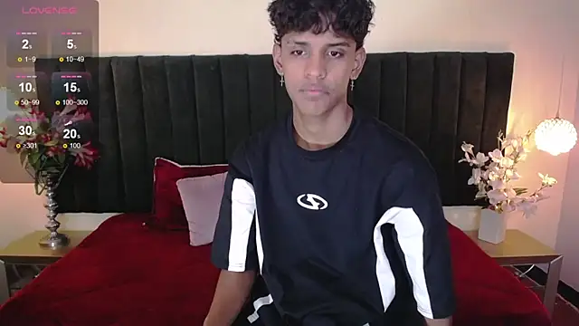 jhos padill online show from February 10, 1:21 pm