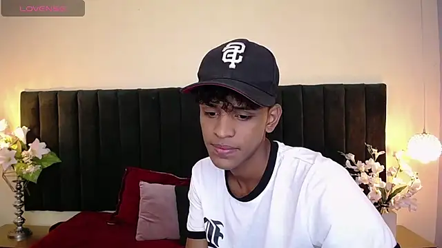 jhos padill online show from April 11, 1:37 pm