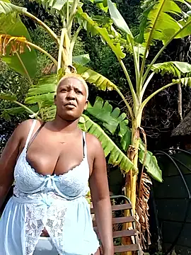 DarkQueen 94 online show from April 1, 6:37 am