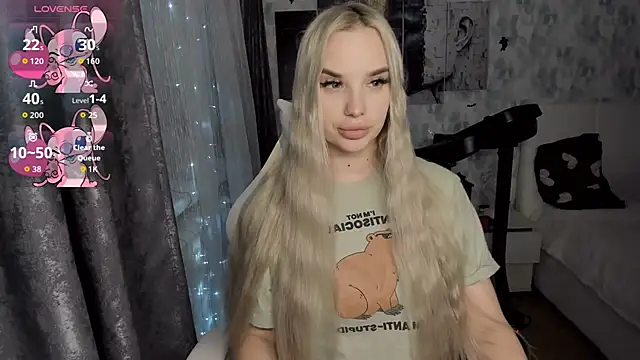 KiraKrox online show from November 20, 6:19 pm