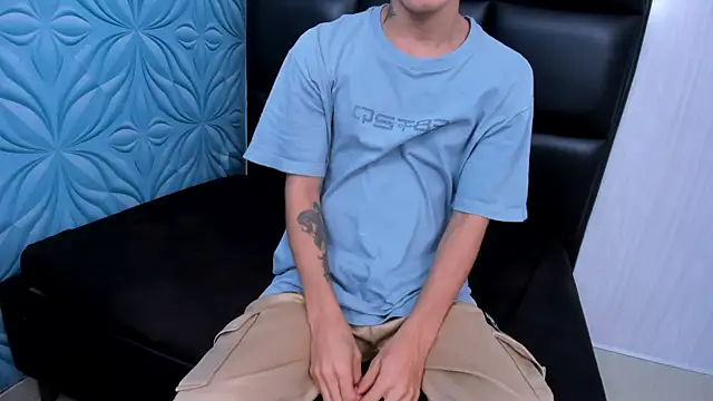 LittleMax23 online show from October 11, 12:06 pm