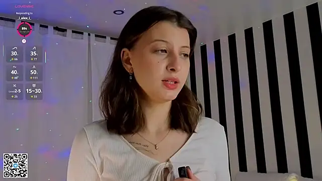 LorinaMaffitt online show from November 16, 6:12 pm