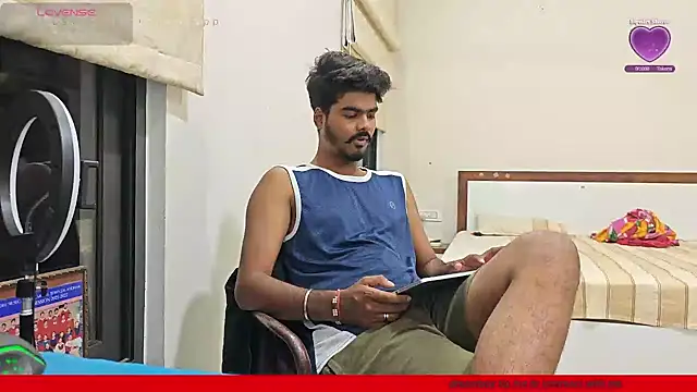 Snapshot of mrbuddy85 chatting on October 18, 5:59 pm mrbuddy85 online show from October 18, 5:59 pm