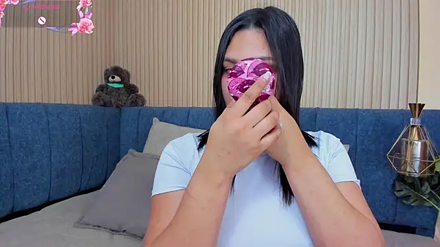 angel ponce online show from December 22, 7:14 pm